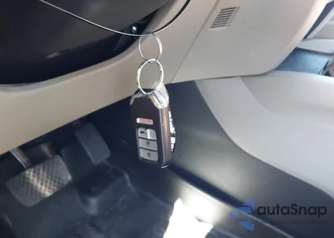 2018 Honda Pilot Elite из США, поврежденный, VIN 5FNYF6H06JB024508